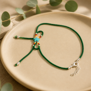 Elegant Emerald Green Star Bow Choker